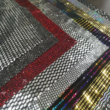 پارچه دنباله طلای درخشان